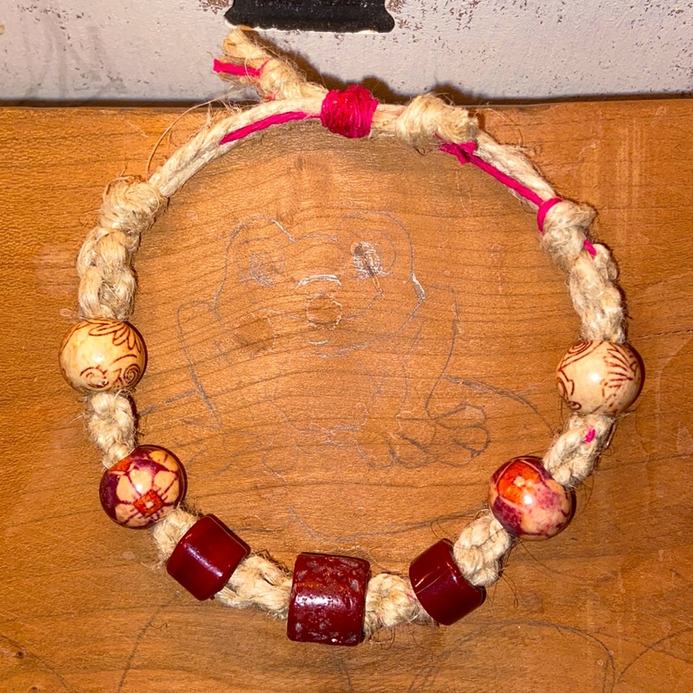 Hemp braided bracelet with glass and wood beads